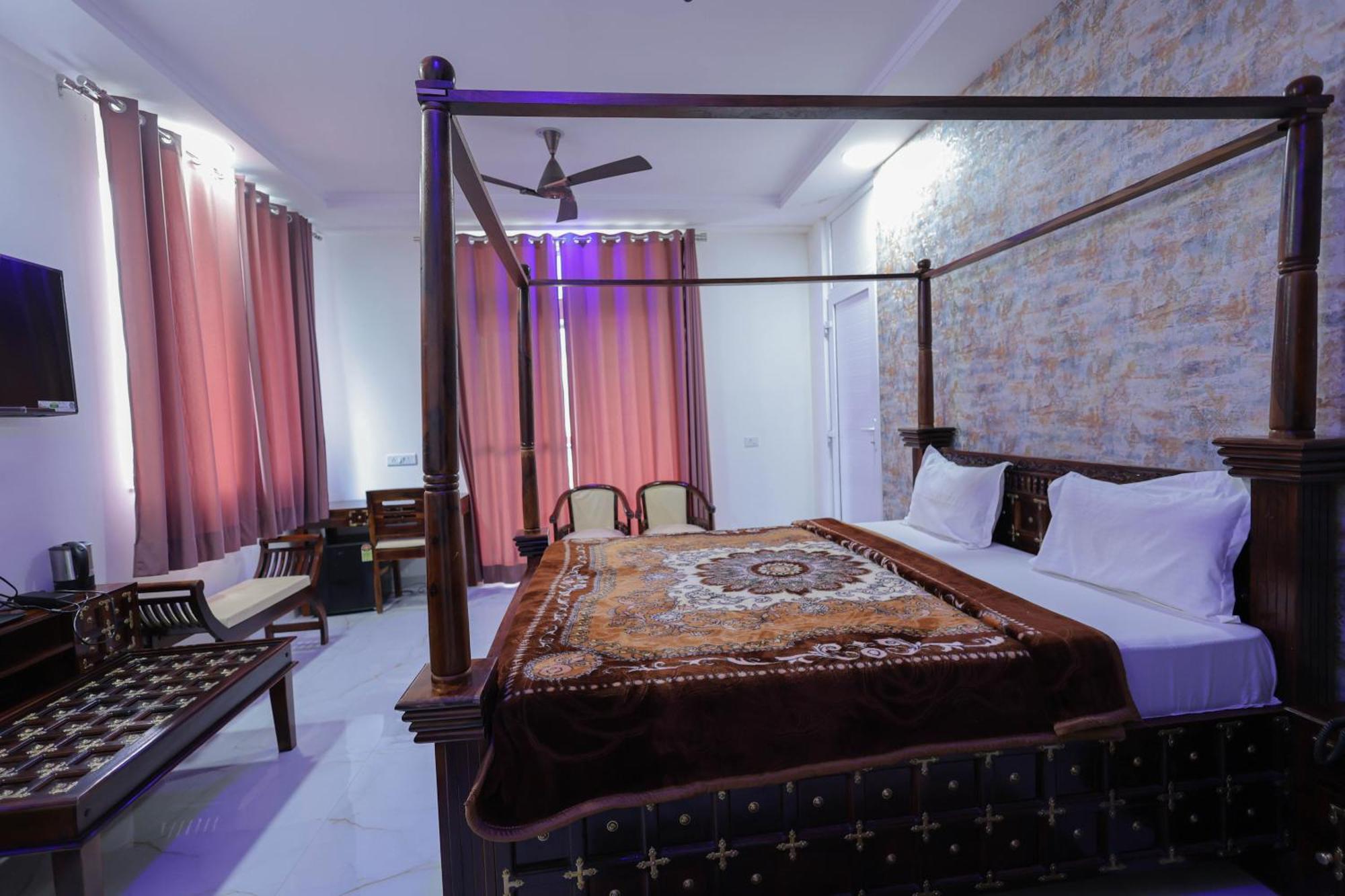 Lansdowne Vacation Homes Екстер'єр фото